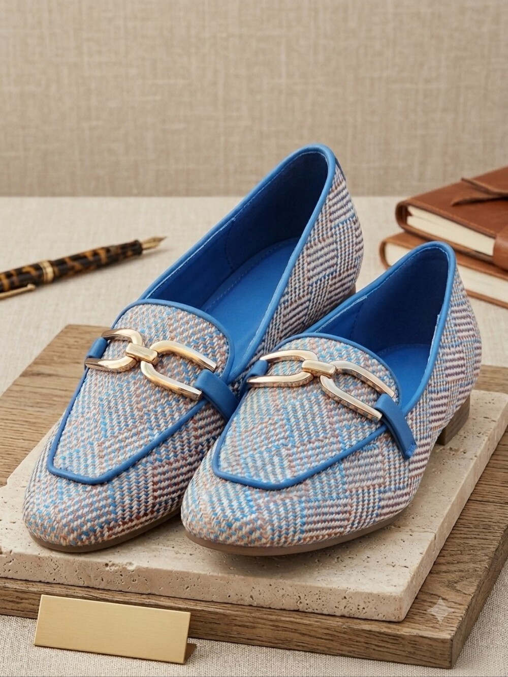 Takhari Women's Blue Tweed Loafers with Gold Chain Accent Size 7 - Picture 1 of 10